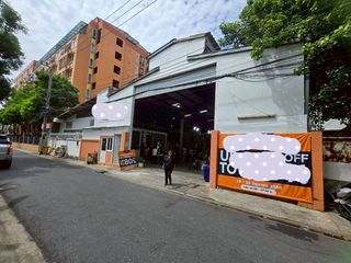 Lagerhaus zur Miete in Huai Khwang, Bangkok