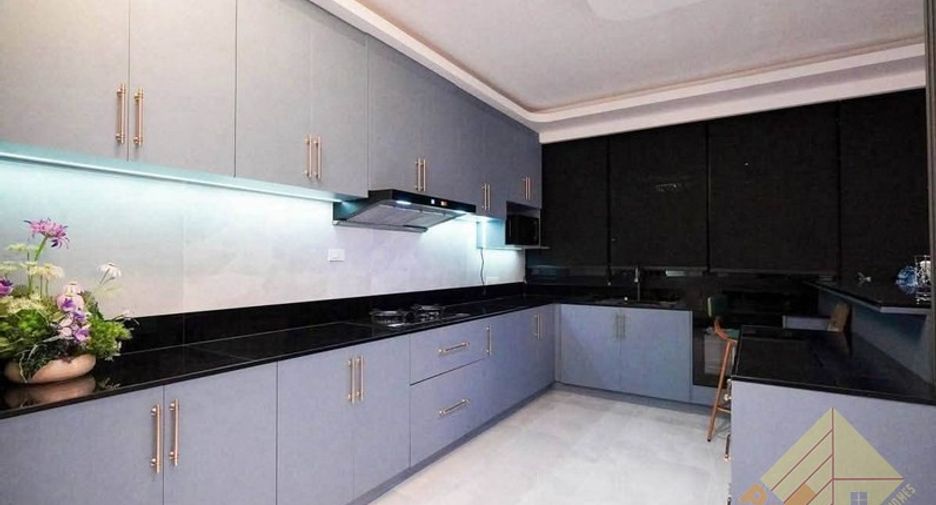 À vendre 4 chambres maison à Bang Lamung, Chonburi