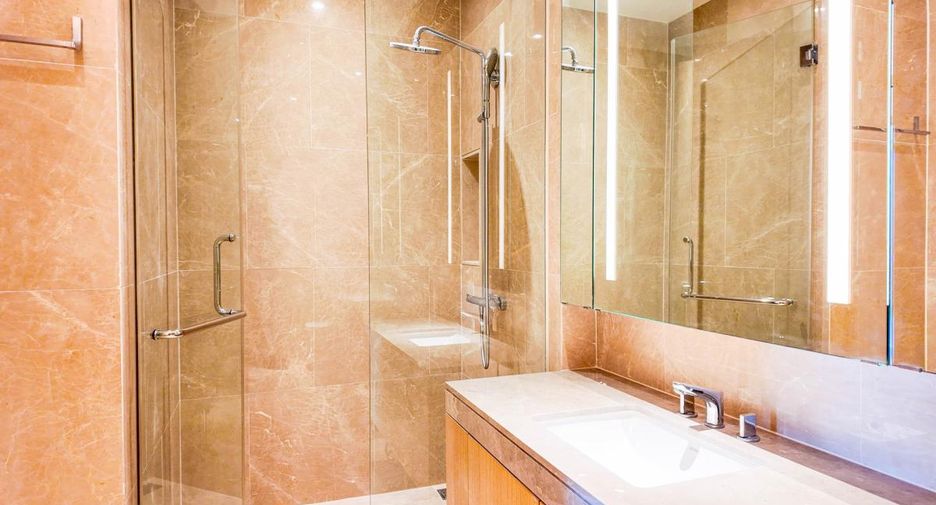 Condo en venta de 5 habitaciones en Khlong San, Bangkok