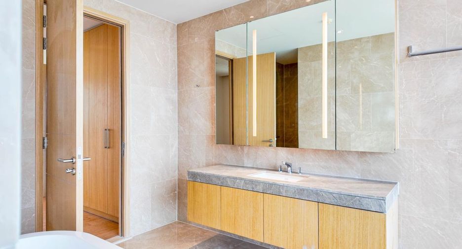 Condo en venta de 5 habitaciones en Khlong San, Bangkok