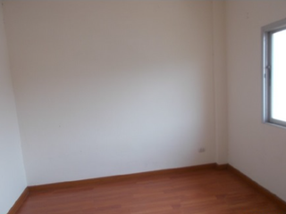 Casa adosada en venta de 3 habitaciones en Prawet, Bangkok