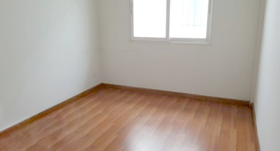 Casa adosada en venta de 5 habitaciones en Khan Na Yao, Bangkok