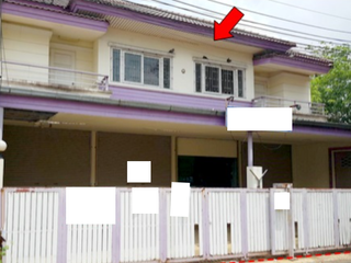Casa adosada en venta de 5 habitaciones en Khan Na Yao, Bangkok