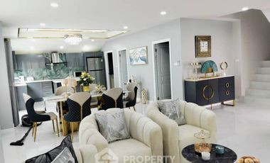 À vendre 4 chambres maison à Bang Lamung, Chonburi