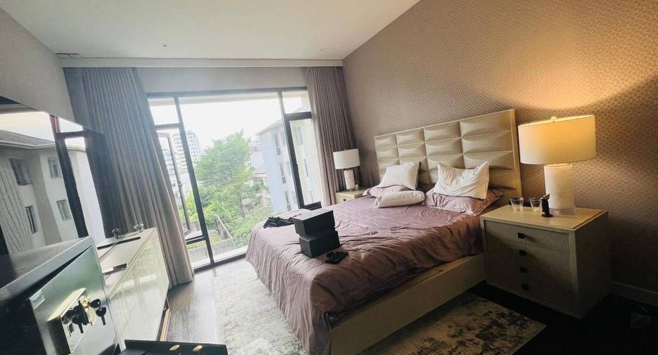 À vendre 3 chambres condo à Watthana, Bangkok