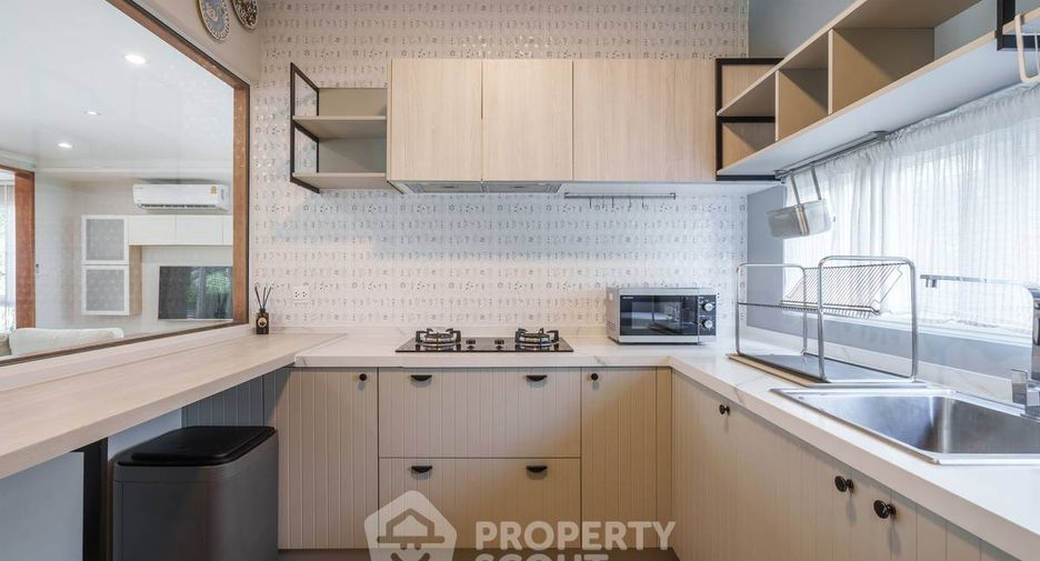 For rent 3 bedrooms house in Prawet, Bangkok