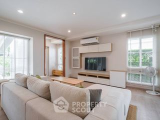 Haus zur Miete mit 3 Zimmer in Prawet, Bangkok