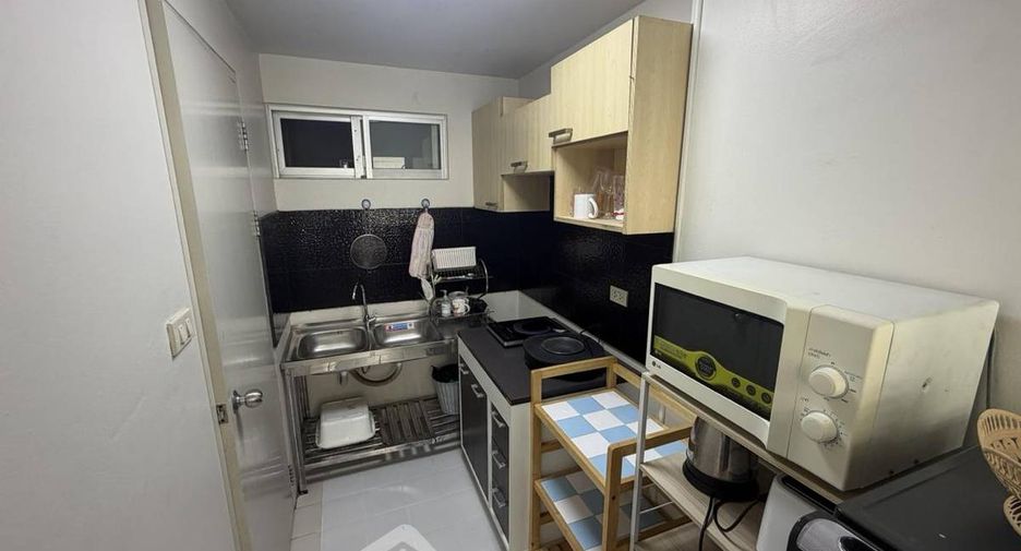 À louer 2 chambres condo à Suan Luang, Bangkok