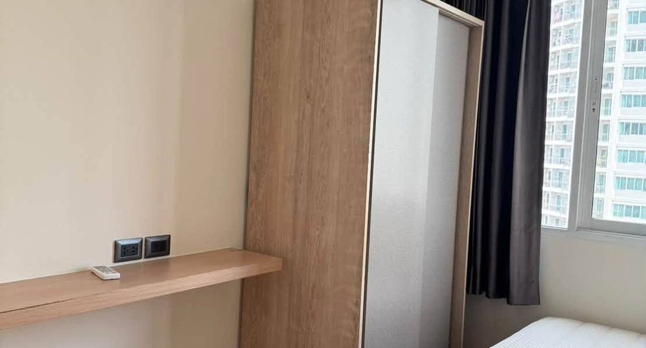 Wohnung zur Miete mit 2 Zimmer in Huai Khwang, Bangkok