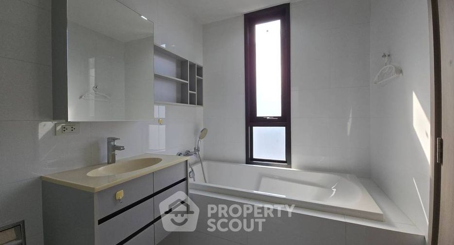 Condo en alquiler de 2 habitaciones en Watthana, Bangkok