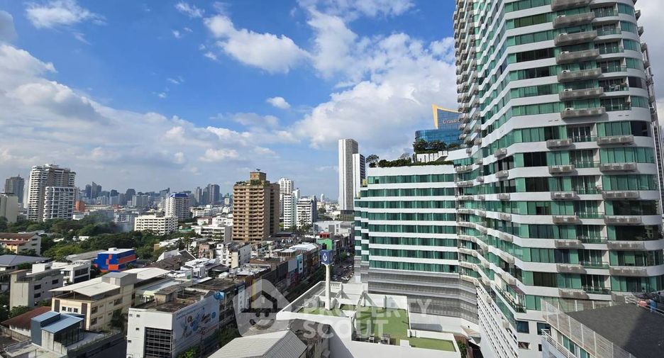 Condo en alquiler de 2 habitaciones en Watthana, Bangkok