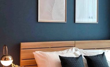 For rent 2 bedrooms condo in Huai Khwang, Bangkok