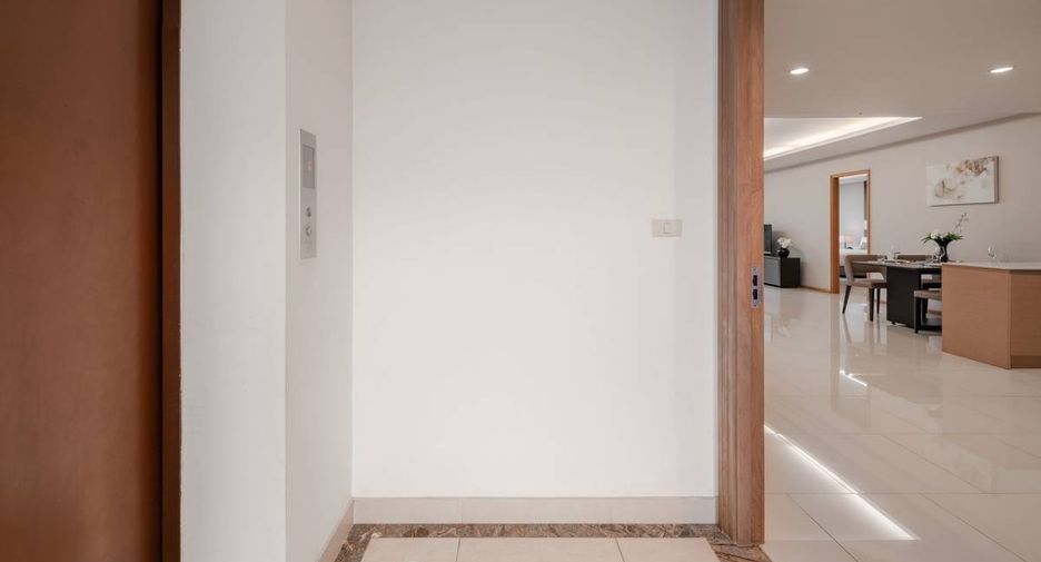 For rent 2 bedrooms condo in Lak Si, Bangkok