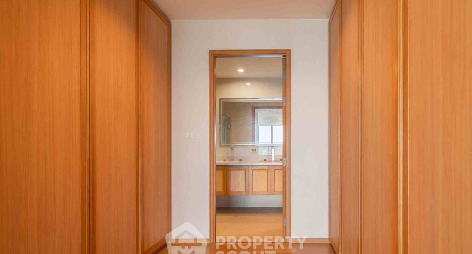 For rent 2 bedrooms condo in Lak Si, Bangkok