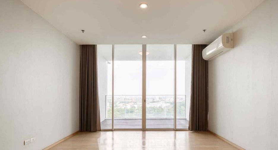 For rent 2 bedrooms condo in Lak Si, Bangkok