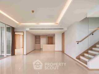 For rent 2 bedrooms condo in Lak Si, Bangkok