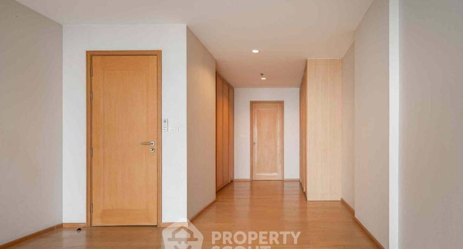 For rent 2 bedrooms condo in Lak Si, Bangkok