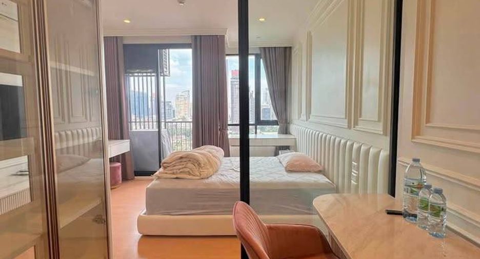 Condo en alquiler de 1 habitaciones en Watthana, Bangkok