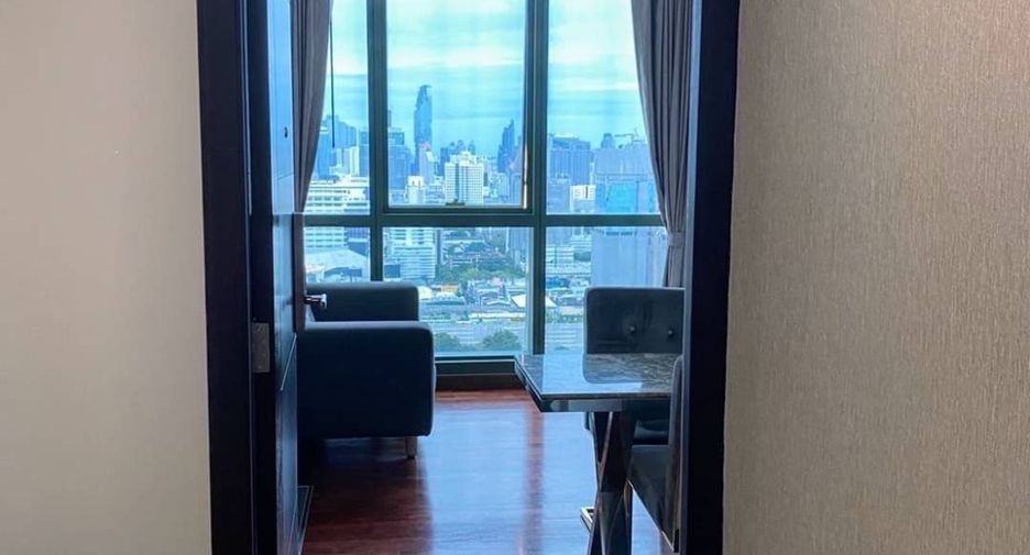 Condo en alquiler de 1 habitaciones en Pathum Wan, Bangkok