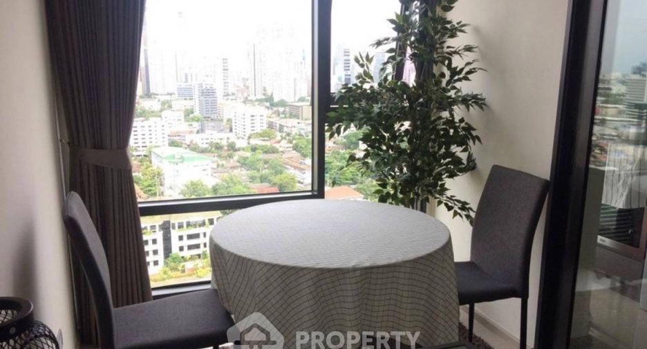 For rent 1 bed condo in Khlong Toei, Bangkok