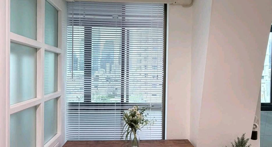 Condo en alquiler de 2 habitaciones en Sathon, Bangkok