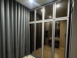 À louer 2 chambres condo à Yan Nawa, Bangkok