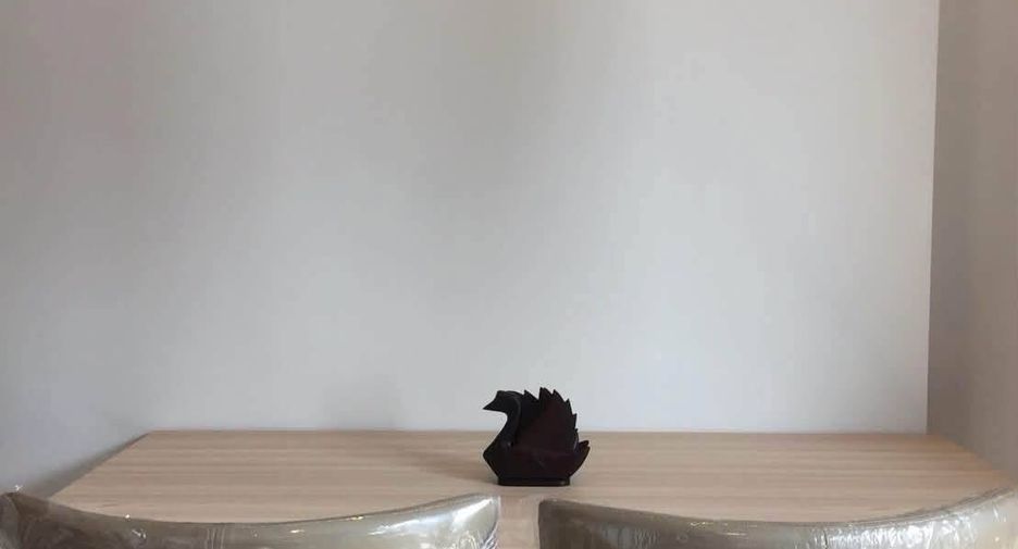 Condo en alquiler de 2 habitaciones en Bang Na, Bangkok