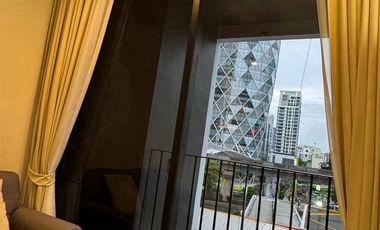 For rent 1 bed condo in Phaya Thai, Bangkok