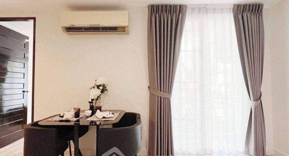 For rent 2 ベッドルーム condo in Watthana, Bangkok