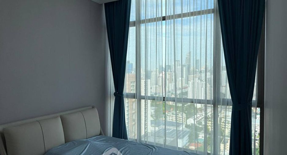 Wohnung zur Miete mit 3 Zimmer in Watthana, Bangkok