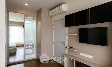 For rent 2 bedrooms condo in Phaya Thai, Bangkok
