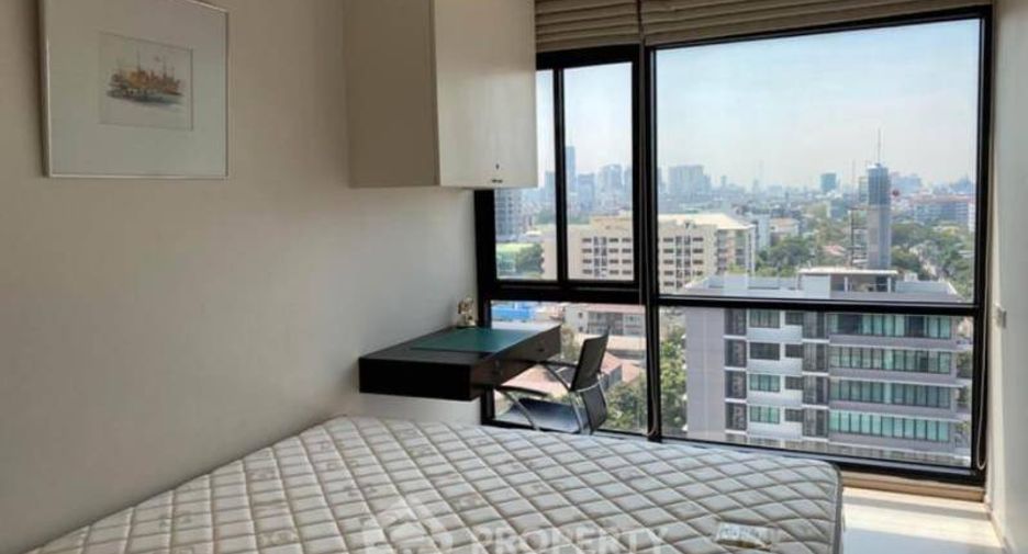 À louer 2 chambres condo à Phaya Thai, Bangkok