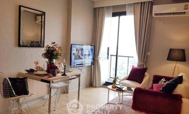 For rent 2 bedrooms condo in Phaya Thai, Bangkok