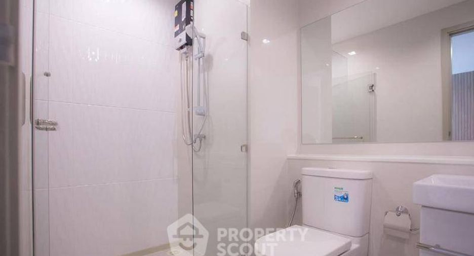 Condo en alquiler de 2 habitaciones en Chatuchak, Bangkok