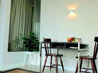 For rent 1 bed condo in Khlong San, Bangkok