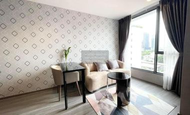 Condo en alquiler de 1 habitaciones en Khlong Toei, Bangkok