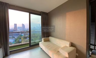 Condo en alquiler de 1 habitaciones en Khlong Toei, Bangkok