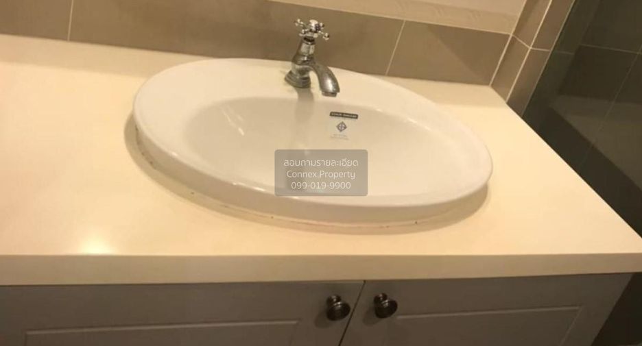 For rent 1 bed condo in Phaya Thai, Bangkok