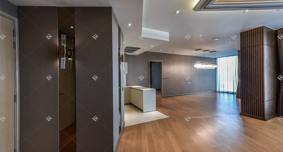 À vendre 3 chambres condo à Khlong San, Bangkok