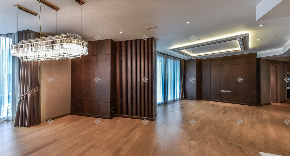 À vendre 3 chambres condo à Khlong San, Bangkok