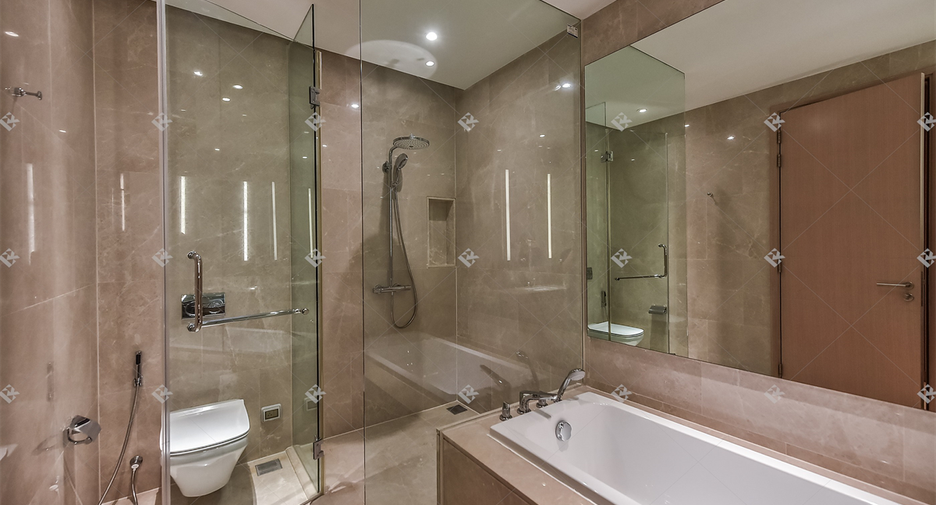 À vendre 3 chambres condo à Khlong San, Bangkok