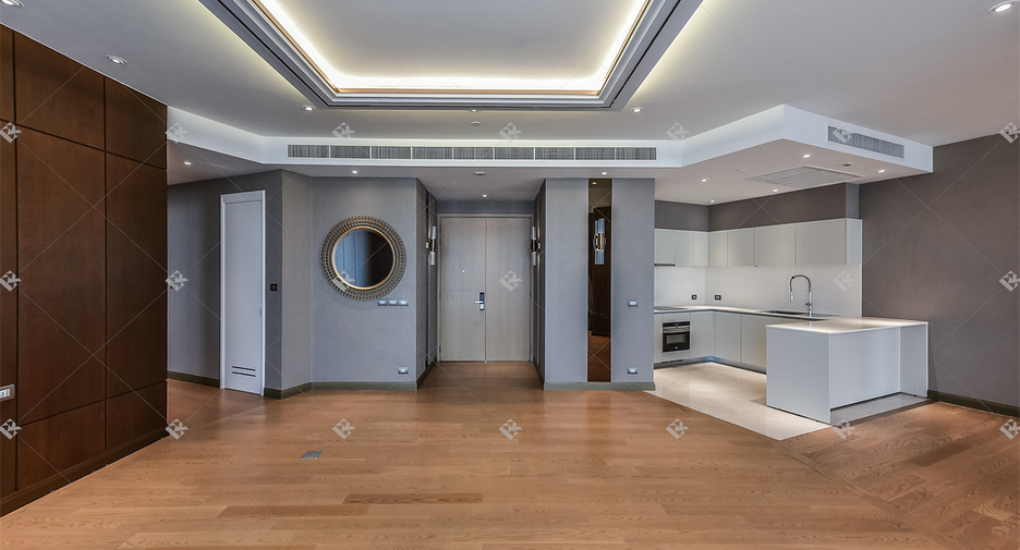 À vendre 3 chambres condo à Khlong San, Bangkok