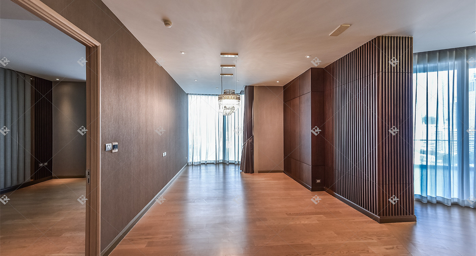 À vendre 3 chambres condo à Khlong San, Bangkok