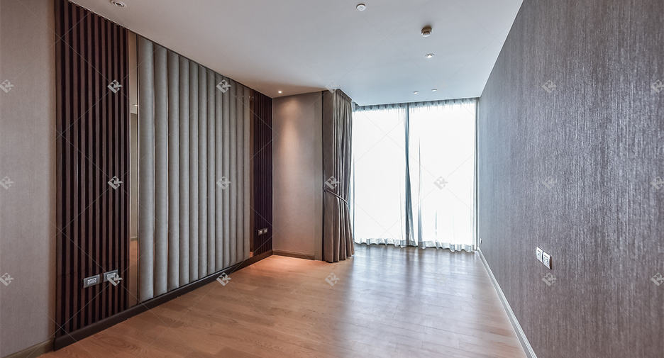 À vendre 3 chambres condo à Khlong San, Bangkok
