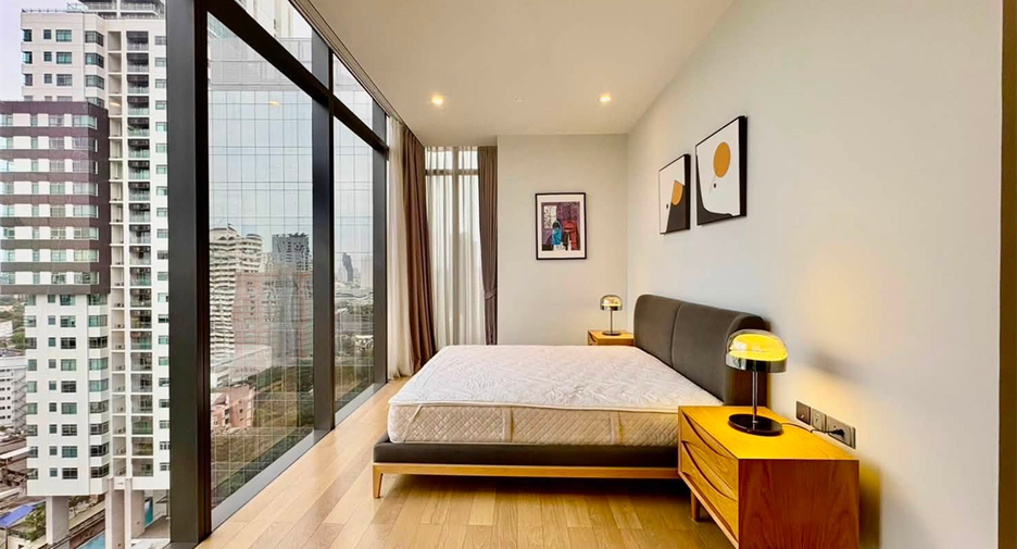 For rent 2 bedrooms condo in Khlong Toei, Bangkok
