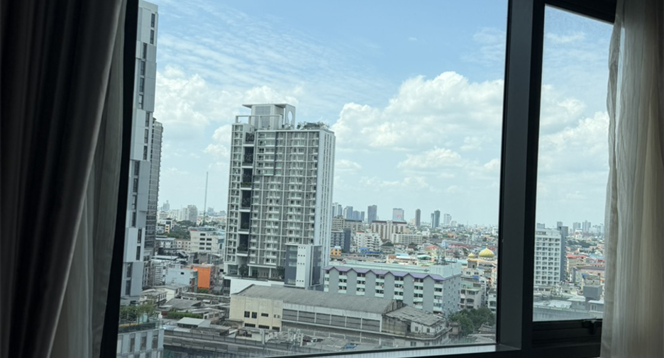 ขาย 2 ห้องนอน คอนโด ใน คลองเตย, กรุงเทพฯ