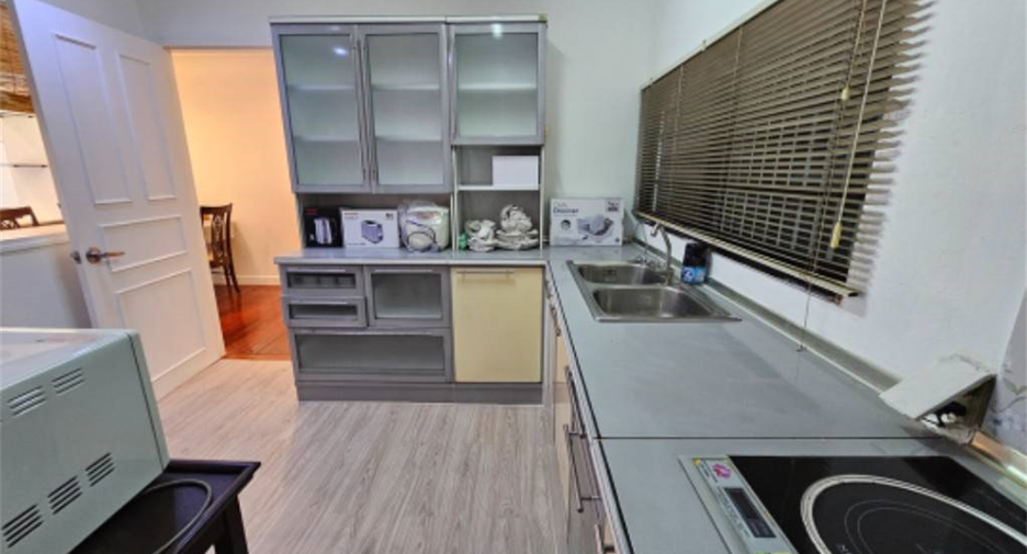Wohnung zur Miete mit 2 Zimmer in Khlong Toei, Bangkok
