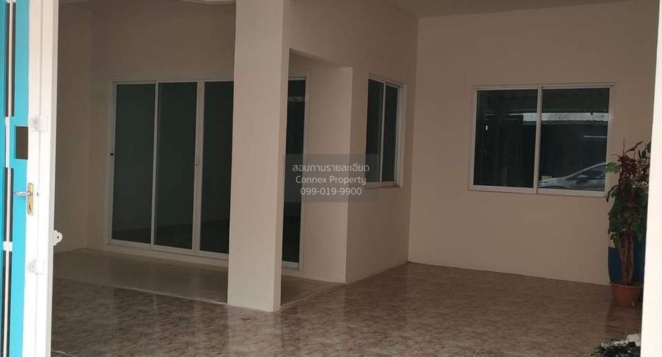 Casa adosada en venta de 3 habitaciones en Bang Khun Thian, Bangkok