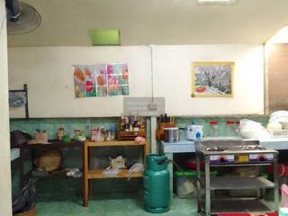 出售 2 卧室 联排别墅 在 Khlong Luang, Pathum Thani