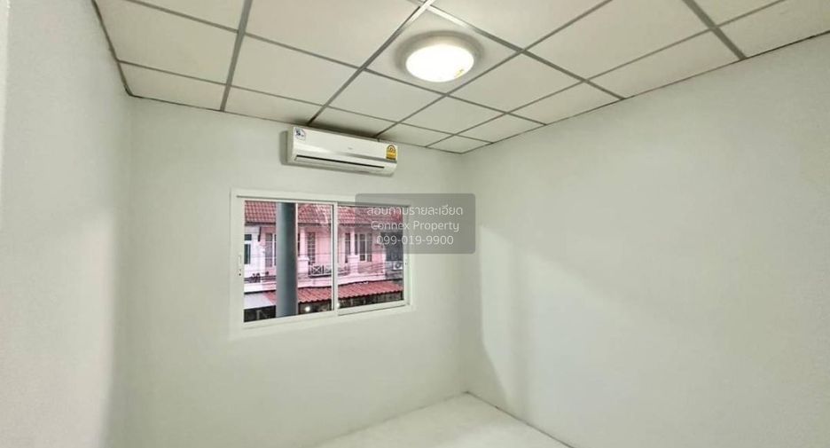 For sale 4 bedrooms townhouse in Bang Bua Thong, Nonthaburi
